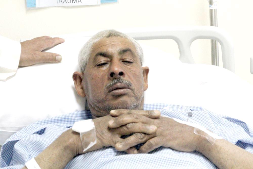 Mohammed Ahmed Hussain, one of the injured Egyptians, recuperating in a hospital in Riyadh. — Okaz photo
