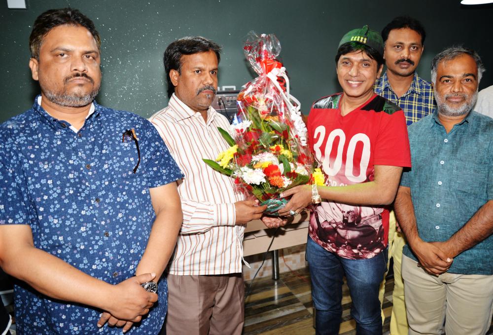 Aslam’s songs exhilarates Riyadh audience