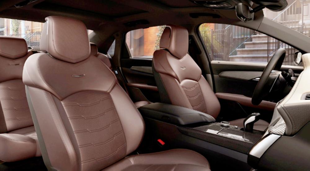 Cadillac presents 
first-ever CT6 V-Sport