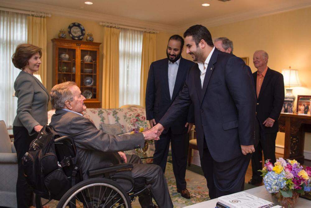 Saudi Crown Prince visits Bush senior