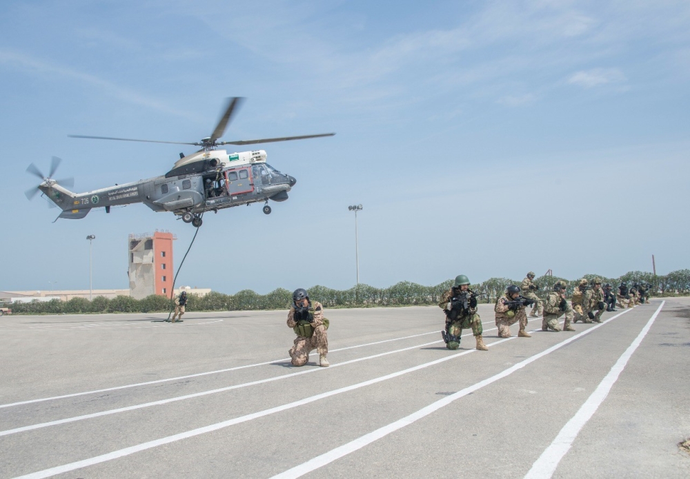 Custodian of the Two Holy Mosques King Salman along with leaders and representatives of 25 countries witnesses the conclusion of the Joint Gulf Shield 1 military drills in Jubail on Monday. — SPA