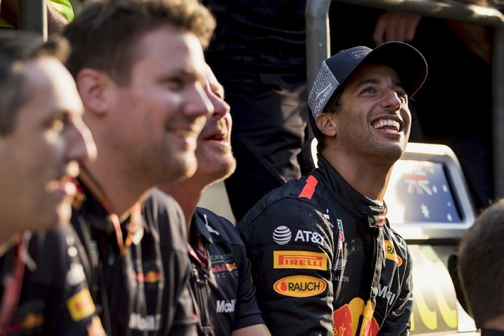 Daniel Ricciardo says he needs more than winning last Sunday's Chinese Grand Prix to convince him to stay with Red Bull next season.