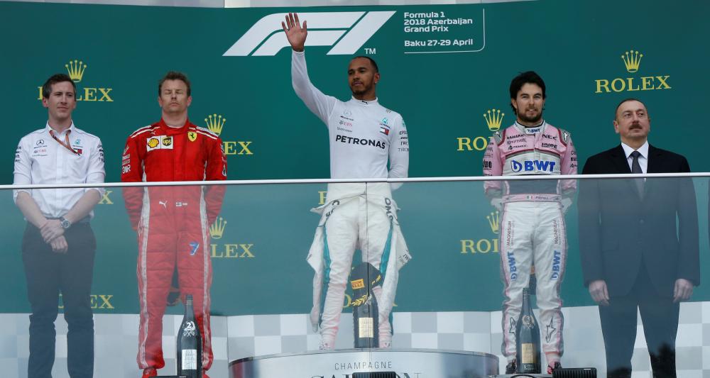 Hamilton Wins Chaotic Baku Battle Saudi Gazette