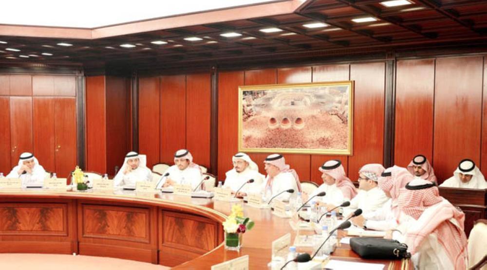 Al-Awwad interacts with Shoura members on many crucial issues