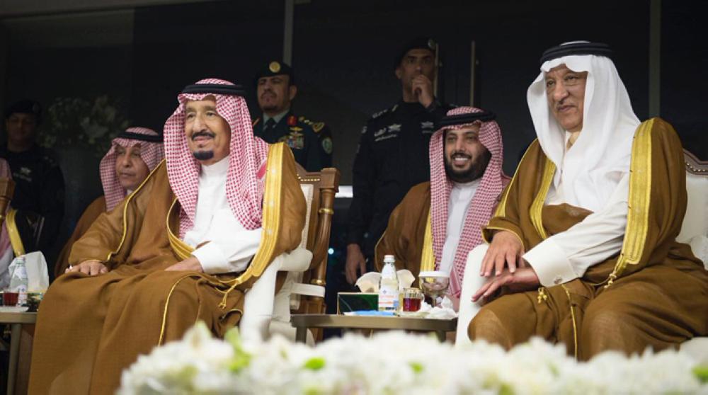 King Salman hands King's Cup to Al-Ittihad club