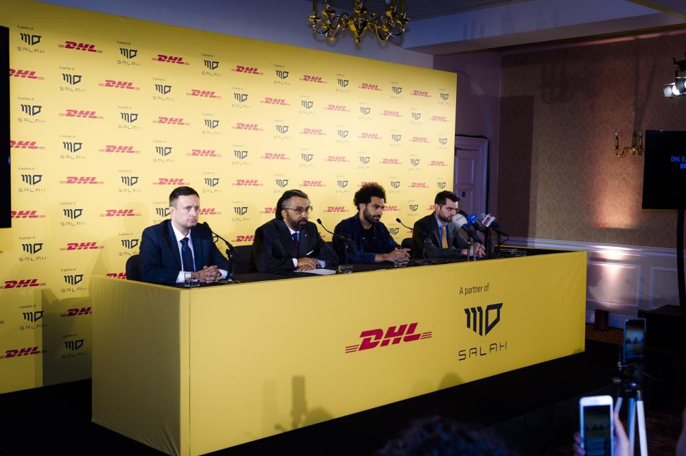 DHL Express picks Egyptian 
football superstar as Brand 
Ambassador for the MENA