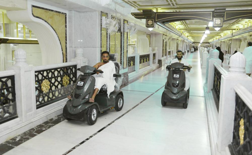 Electric scooters for elderly, disabled pilgrims in Haram