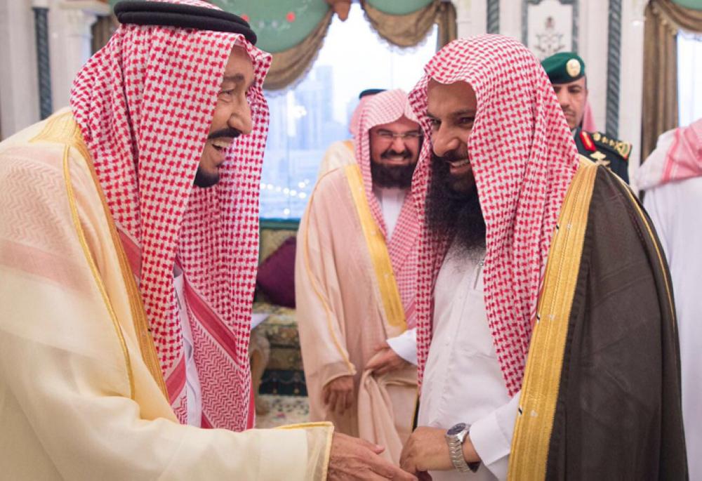 King, Crown Prince meet Haram imams