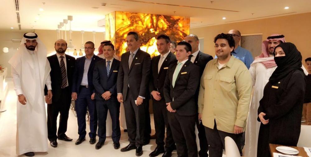 Photo for Shaza Makkah Hotel Officials with the journalists during the Ramadan Iftar at the Shaza Makkah, the newest addition to the group of Shaza Hotels in the Middle East. — Courtesy photo