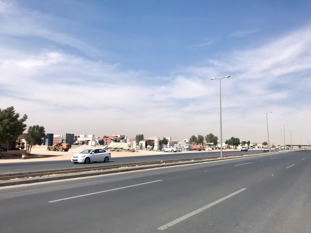 Pollution impacts 
entrance to Buraidah