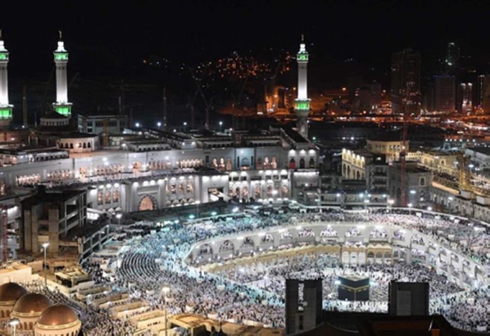 Over 2 million faithful throng Holy Mosques on 27th night of Ramadan