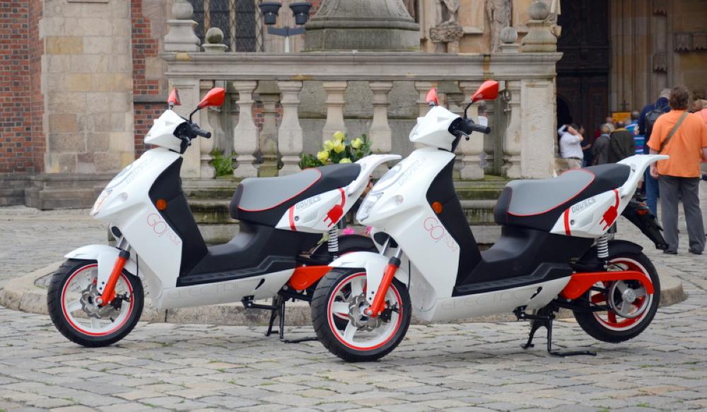 A pilot scheme for the two-wheeled powered scooters will roll out in several districts of the French capital, featuring a new shared electric scooter system.