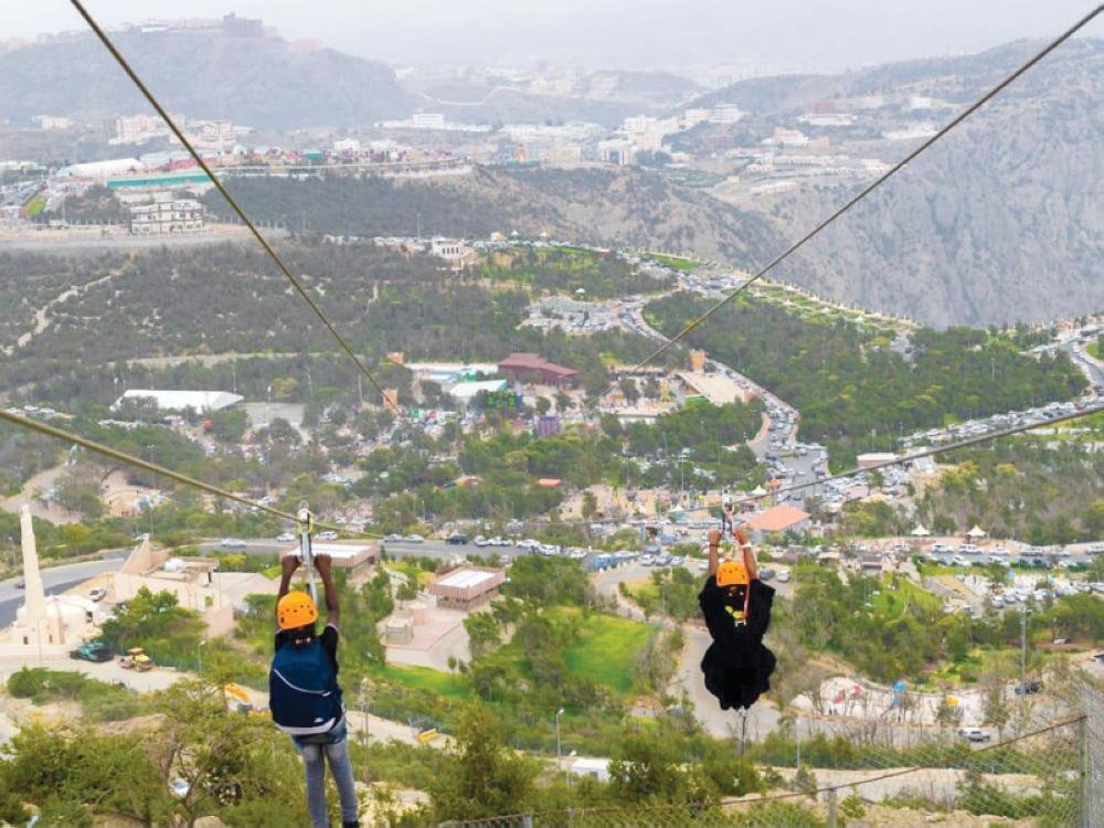 Rope ride at Raghdan