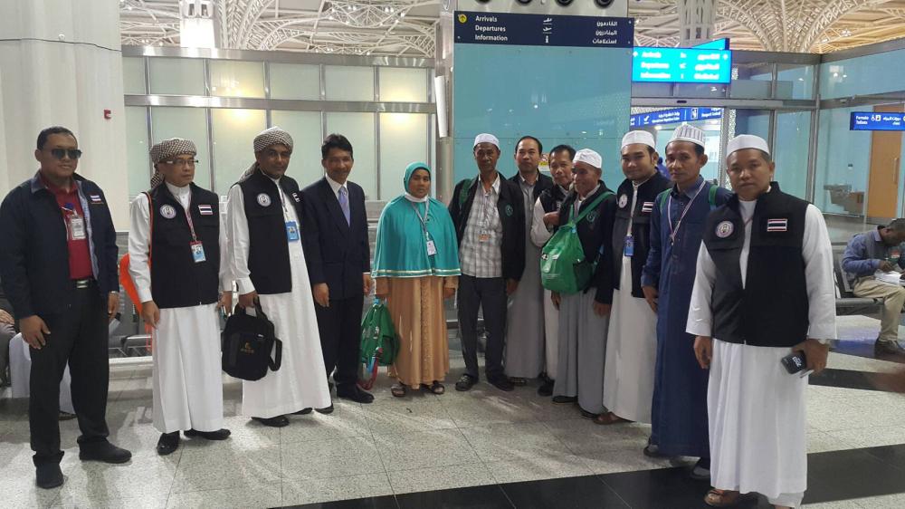 Deputy Interior Minister, Mr. Sutee Makboon (fifth from left), and Shiekhul Islam of Thailand, Mr. Aziz Phitakkumpon (on wheelchair) attended the Blessing Ceremony and seeing off the Thai hajj pilgrims at Hat Yai International airport in Thailand. — Courtesy photos