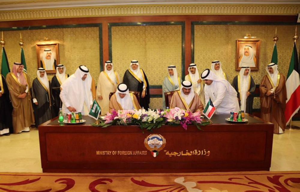 Saudi Arabia, Kuwait sign minutes to establish coordination council