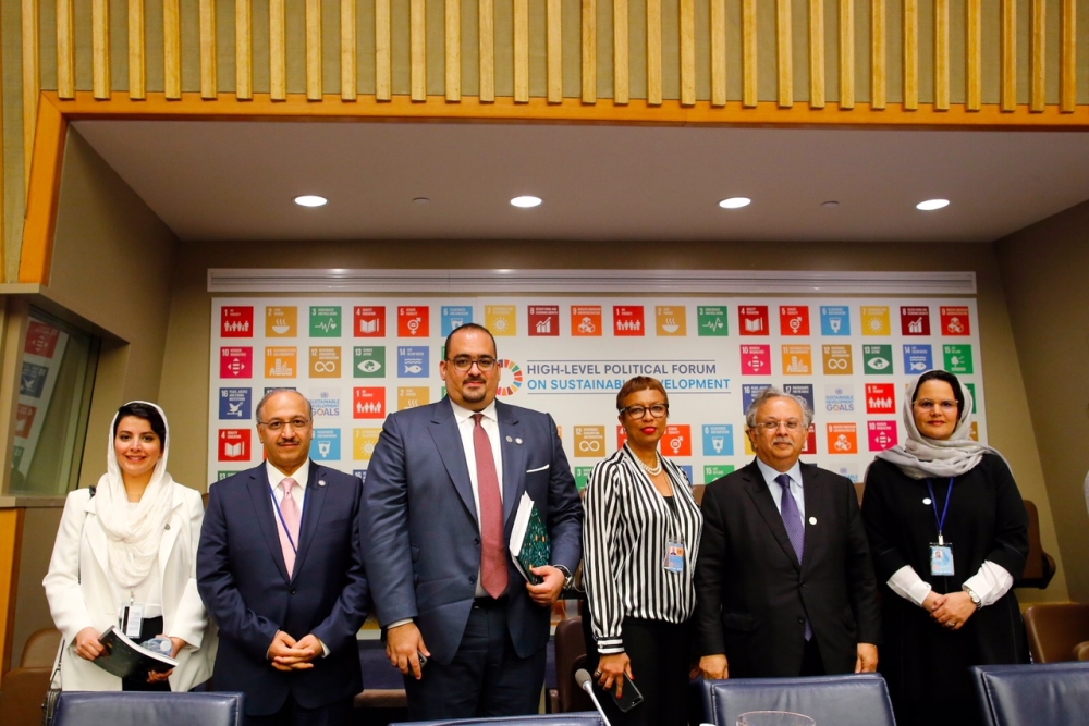 Yousef Al-Benyan (second from left), SABIC Vice Chairman and CEO, with other members of the SABIC delegation 