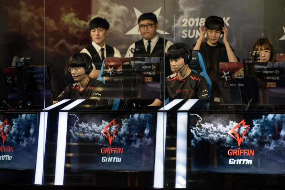 League of Legends' competes with 'StarCraft' in Korea's eSports