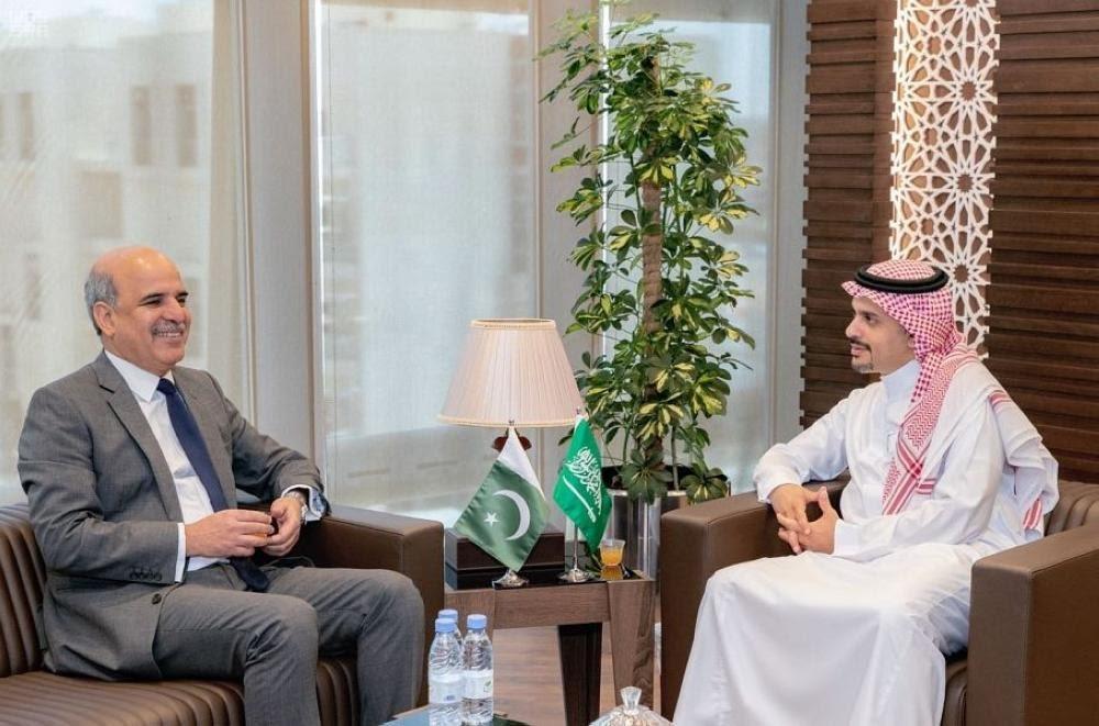 Haitham A. Al-Ohali, vice minister of communications and information technology, receives Pakistan Ambassador Khan Hasham Bin Saddique at his office in Riyadh on Tuesday.