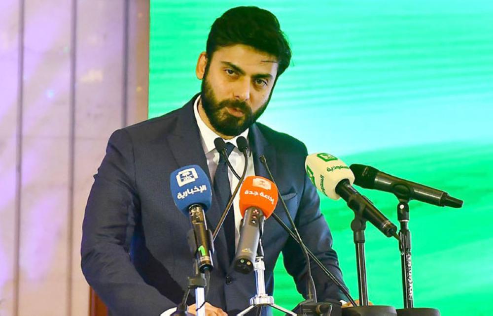Minister of Media Dr. Awwad Al-Awwad (left) with Pakistani actor Fawad Khan, who performed Haj, at the Ministry of Media event. — SPA