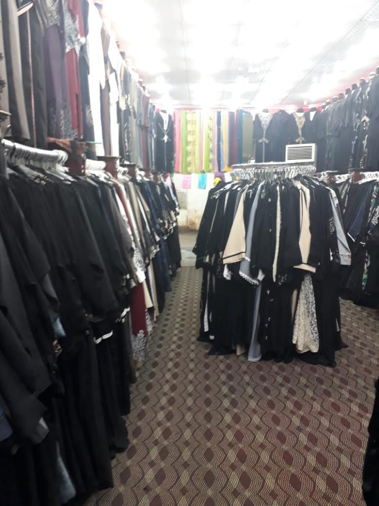 Black days ahead for Bangla
expatriates in abaya shops
