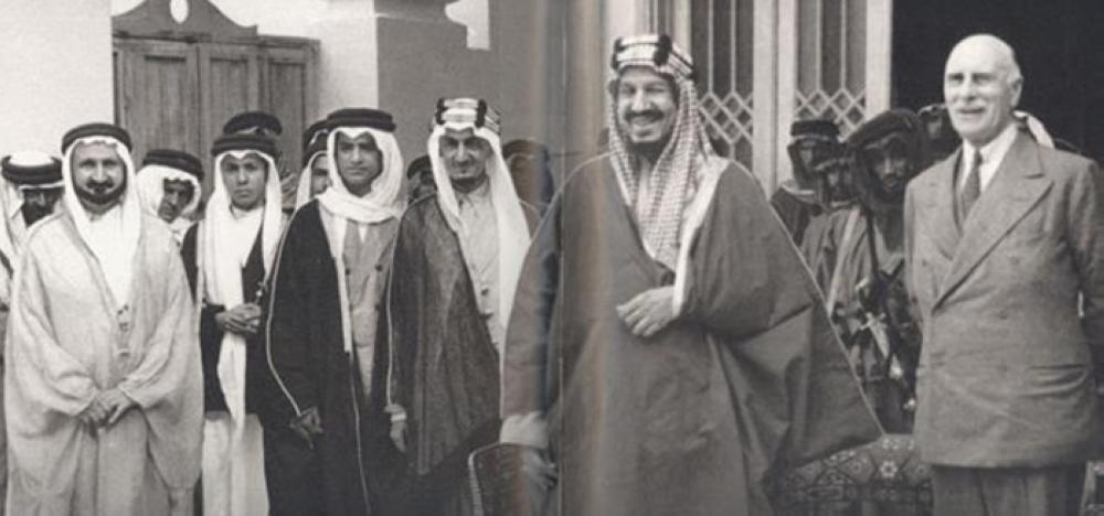 Rare photographs speak volumes about King Abdul Aziz's era