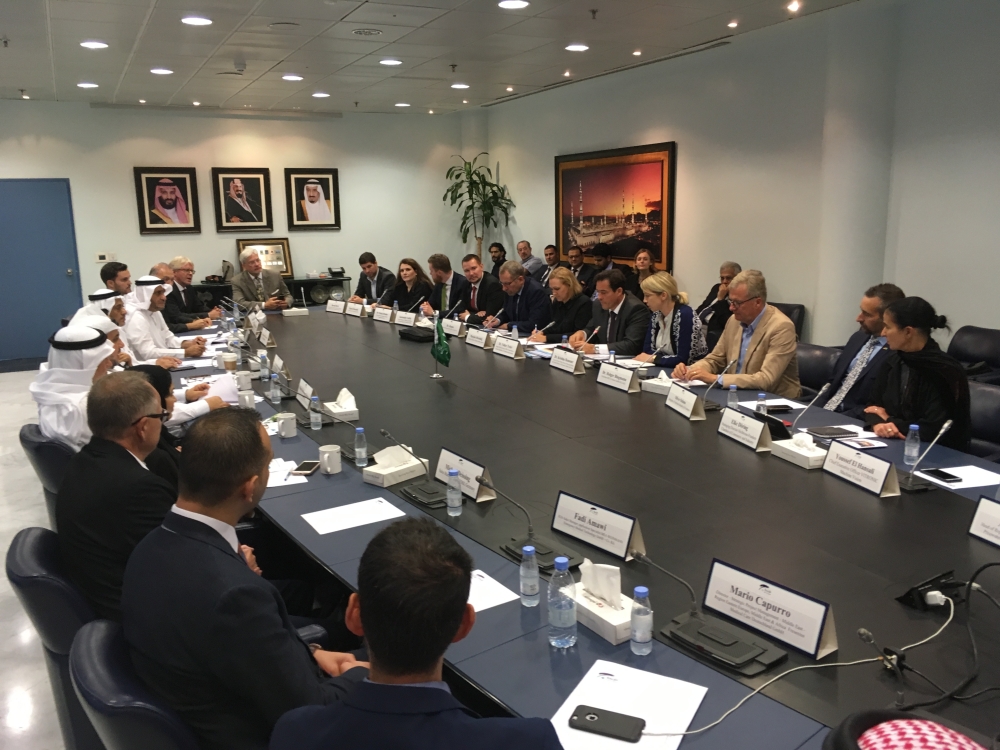 



The 23-head delegation meets with senior board members of the Jeddah Chamber of Commerce and Industry on Tuesday