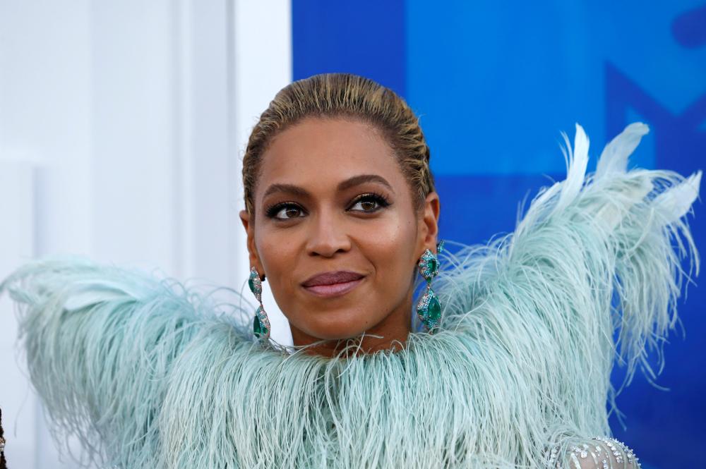 


Singer Beyonce arrives at the 2016 MTV Video Music Awards in New York in this Aug. 28, 2016 file photo. — Reuters