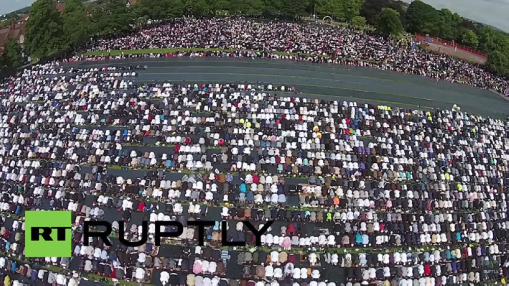 


Thousands of Muslims offer Friday prayer in Birmingham in this July 6, 2016 file photo. — Courtesy: Ruptly video screenshot