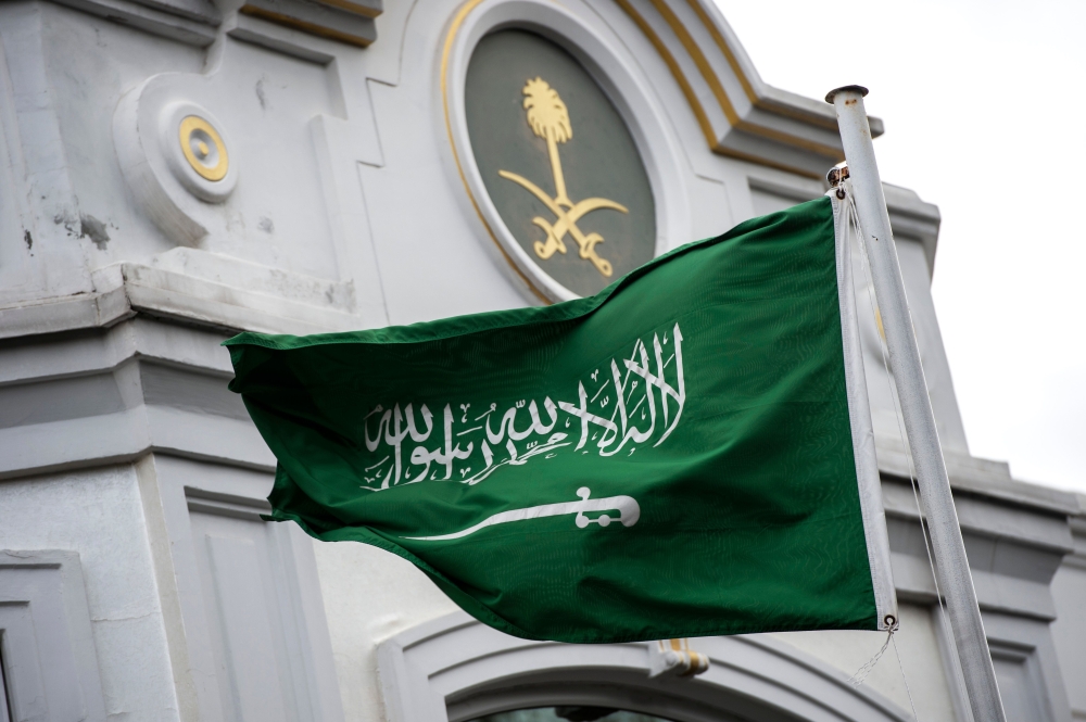 


A Saudi Arabia flag flies in front of the Saudi consulate in Istanbul on Saturday.  — AFP