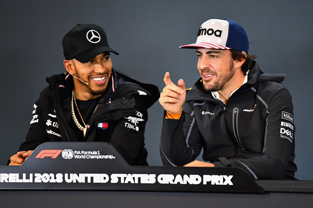 F1 2018: Lewis Hamilton draws level with Fangio on five World Championships