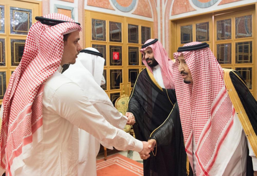 Custodian of the Two Holy Mosques King Salman received at the Al-Yamamah Palace in Riyadh on Tuesday Jamal Khashoggi’s brother Sahl Ahmed Khashoggi and son Salah Jamal Khashoggi in the presence of Crown Prince Muhammad Bin Salman, deputy premier and minister of defense. The King and the Crown Prince expressed their deepest condolences to the family and relatives of the late Jamal Khashoggi. — SPA