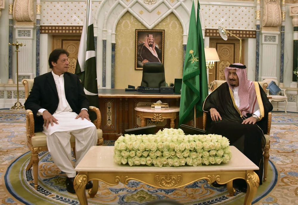 Custodian of the Two Holy Mosques King Salman meets with Pakistan’s Prime Minister Imran Khan during a meeting in Riyadh. — AFP