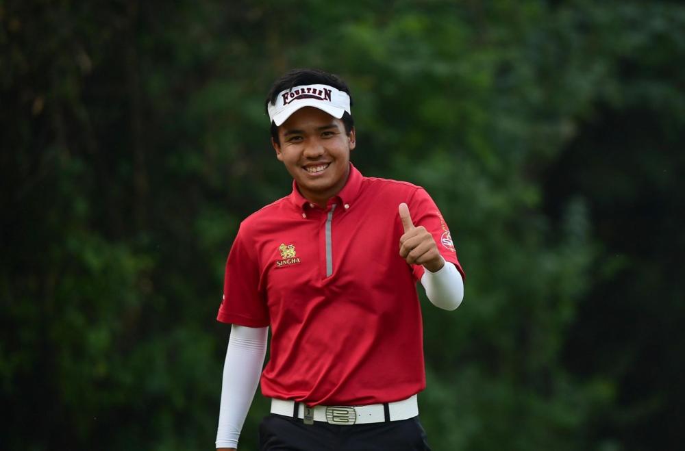 Thailand's Suradit Yongcharoenchai carded a six-under 66 with three birdies in New Delhi on Thursday.