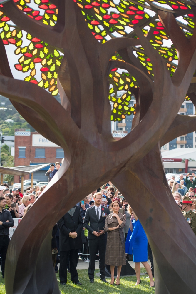 


Britain’s Prince Harry and Meghan, Duchess of Sussex view the newly unveiled UK war memorial and visit Pukeahu National War Memorial Park, in Wellington, New Zealand, Sunday. — Reuters