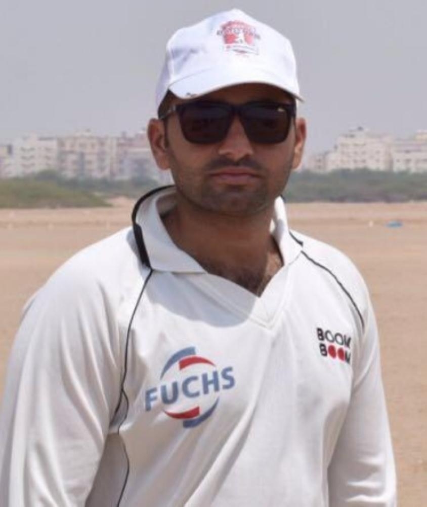  Zeeshan Ali ... 103 off 53 balls