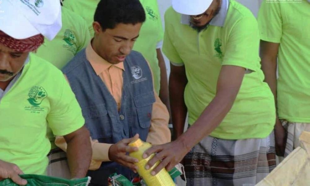 KSrelief distributes agricultural aid to wheat farmers in Seiyun