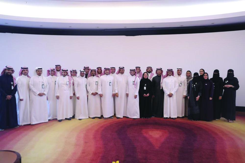 



Graduates group photo with Faraj Al Monajjam, SAGIA Undersecretary for Back Office Services