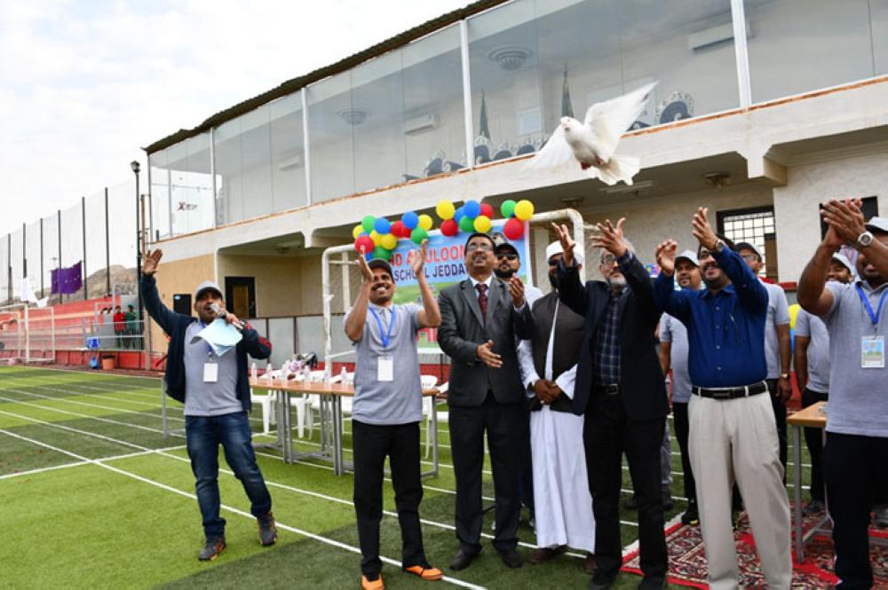 MIS marks its 10th sports meet with pagentry