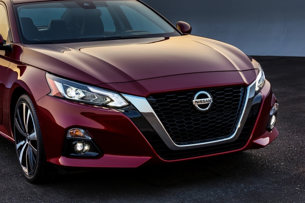 2019 Nissan Altima - Photo 01