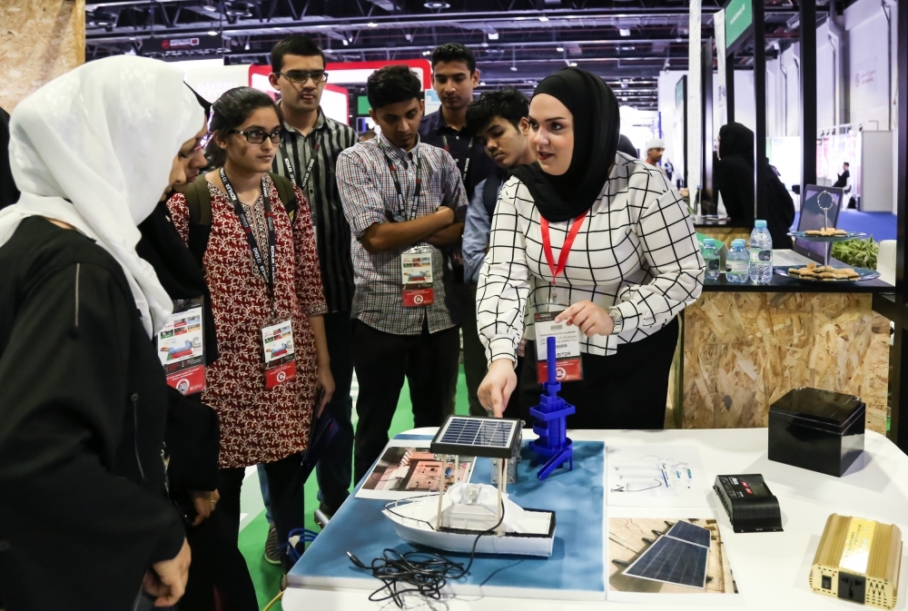 ME's brightest young engineers showcase a wave of intelligent, next-gen solutions designed to solve today’s greatest power challenges during the sixth Future Generation competition. 