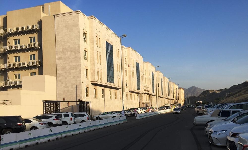 Rented buildings that house the General Court in Makkah.