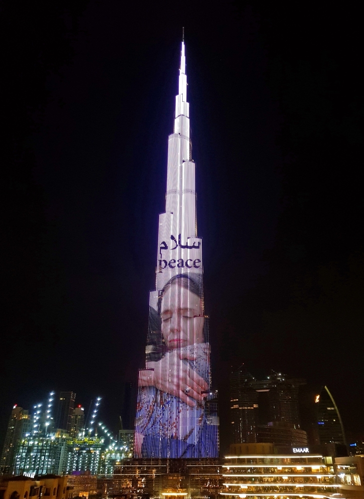 Dubai projects New Zealnad PM's image on iconic skyscraper