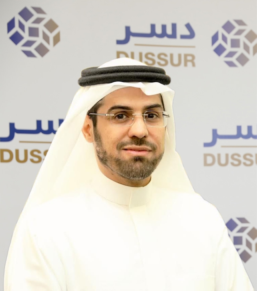 Dr. Raed Nasser AlRayes




DUSSUR, a strategic joint venture of the Public Investment Fund (PIF), Saudi Aramco and SABIC, announced on Tuesday the appointment of Dr. Raed AlRayes as its new Chief Executive Officer effective April 1, 2019.
Dr. AlRayes has a proven track record of accomplishments in different professional capacities spanning nearly 20 years - with successful contributions across several fields including investment banking and direct investment. He has played a key role in many financial institutions where he held leadership positions, and he has made significant contributions through board positions in numerous companies. Additionally, he has served as a member in several executive and advisory committees for leading public and private institutions that operates in several sectors, including energy, industry and services sector.
“We are confident of the ability of Dr. Raed to be instrumental in implementing the company’s strategy to open up new industrial sectors that will be of great importance to realizing the goals of Vision 2030, most notably those of job creation and economic diversification,” said Mohammed Abunayyan, Chairman of the Board of Directors of Dussur. “This appointment comes after the successful completion of the company establishment phase led by Engineer Rasheed Al-Shubaili,” added Abunayyan.
Dr. AlRayes said “I am grateful for the confidence bestowed upon me by Board and being selected to lead Dussur. I will be working along with my colleagues to continue the journey that was started by Engineer Rasheed Al-Shubaili; together we will build up upon successes that were achieved in order to reach the aspirations of the company’s shareholders and Board of Directors, and cement the company’s position as a catalyst of achieving the Kingdom’s Vison 2030 through the establishment of valuable partnerships with leading global players.” — SG






