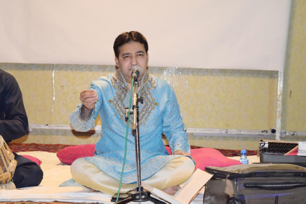 Ghazal album ‘Ulfat’ released by Vakil