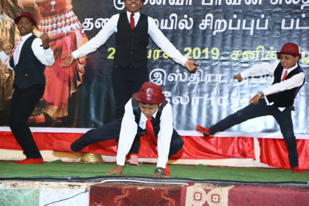Tamil orator Sulthana enthralls audience in JTS cultural event