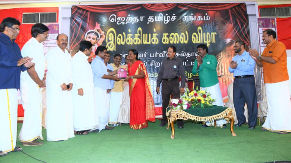 Tamil orator Sulthana enthralls audience in JTS cultural event