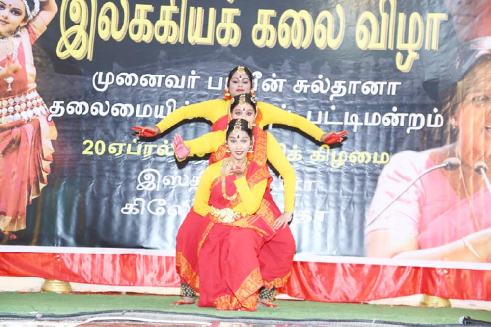 Tamil orator Sulthana enthralls audience in JTS cultural event