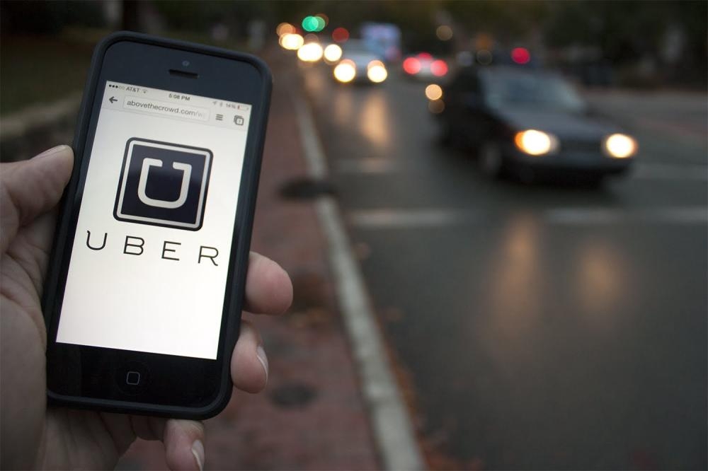 Uber is aiming to make its stock market debut at a share price that would value the leading ride-share startup between $80 billion and $90 billion.