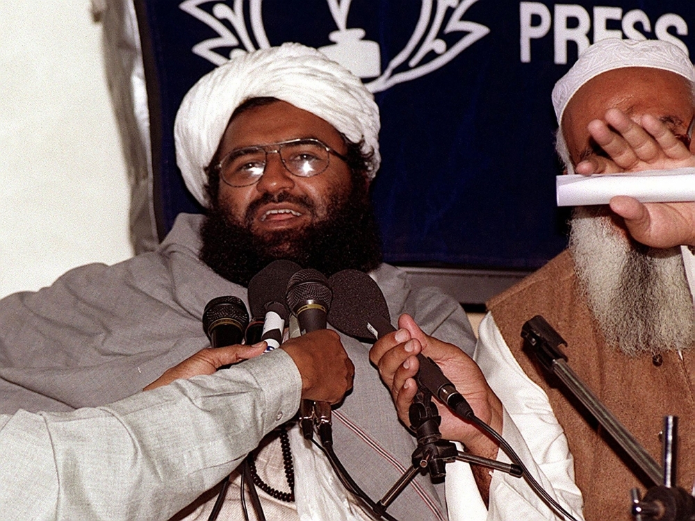 Masood Azhar, chief of the Jaish-e-Mohammad (JeM), arrives at Karachi Press Club to address a press conference in Karachi, Pakistan, in this Feb. 4, 2000 file photo. — AFP