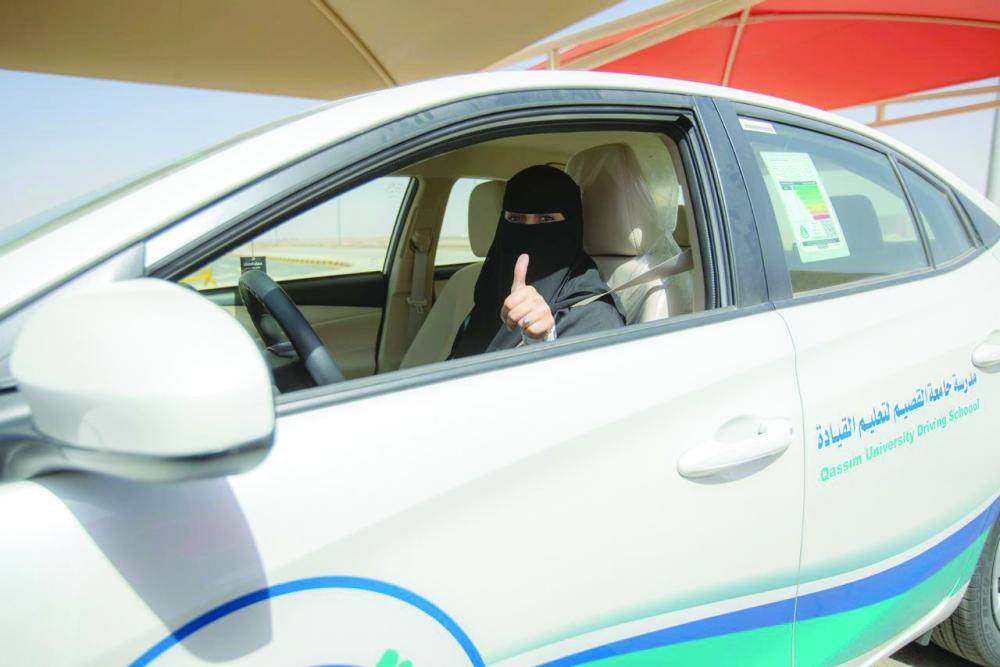 120 women obtain driving licenses in Qassim